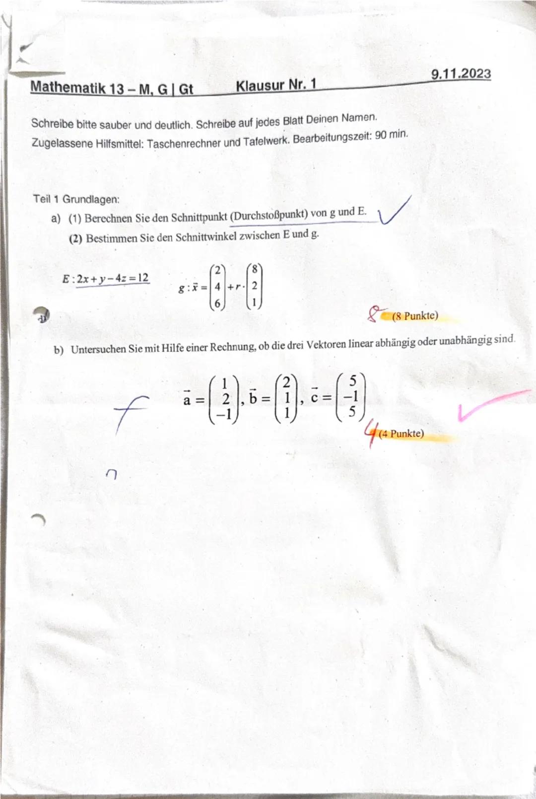 Mathematik 13-M, G | Gt
Klausur Nr. 1
9.11.2023
Schreibe bitte sauber und deutlich. Schreibe auf jedes Blatt Deinen Namen.
Zugelassene Hilfs