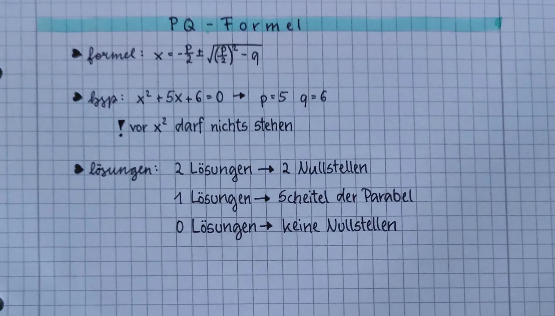 zeichnerisch
bsp² (1) x + 2y = 8
(11) 3x-4y=4
→ nach y auflösen:
(1) y= -√x +4
(11) y = 3x - 1
(0)
zeichnen:
-2
formeen
ABC-Formel
• formel: