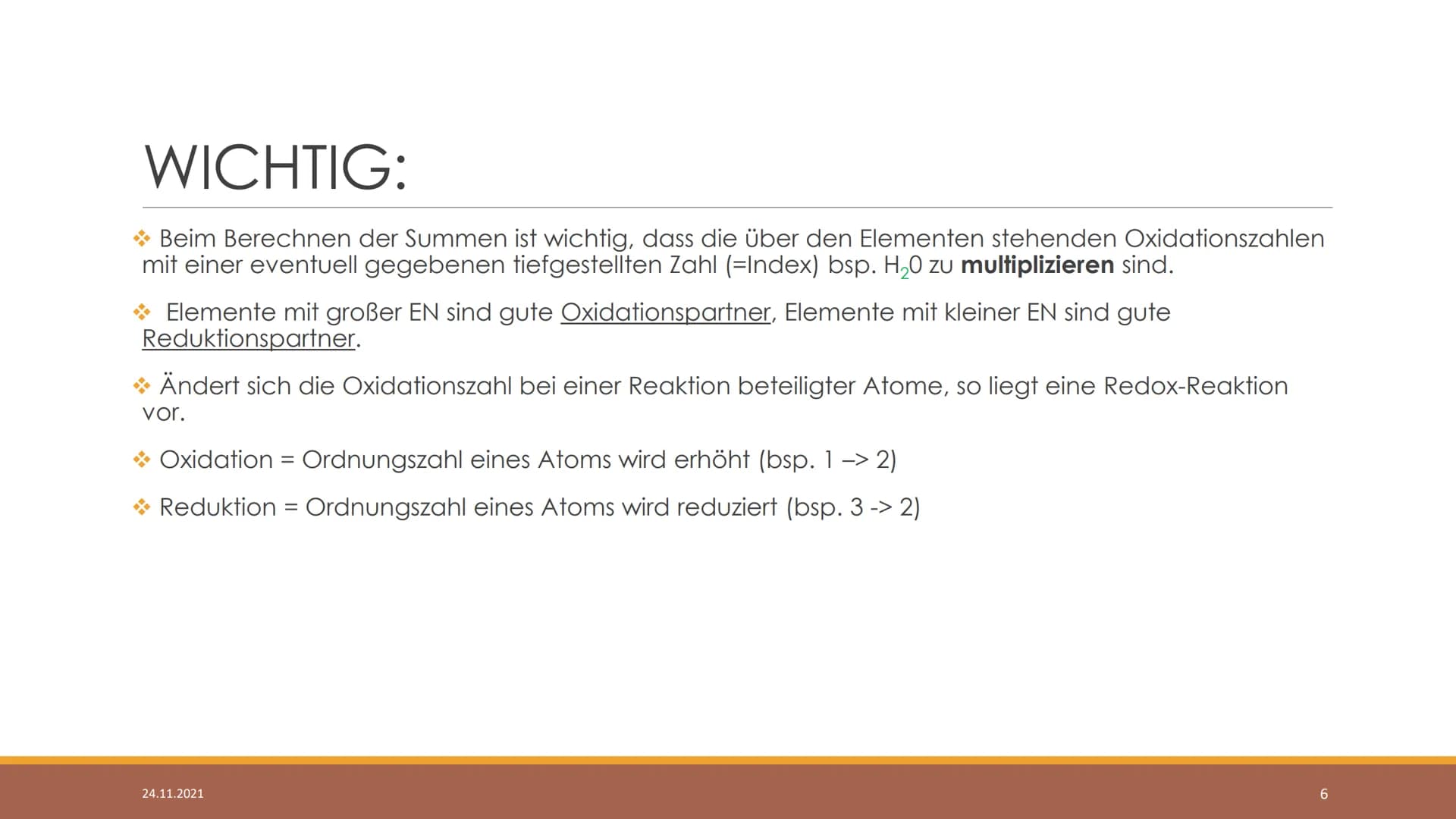 REDOX-REAKTIONEN
HILFESTELLUNGEN
24.11.2021
HOFER, 3A
1 WAS SIND REDOXREAKTIONEN?
Elektronenübertragungsreaktionen sprich: bei diesem Thema 