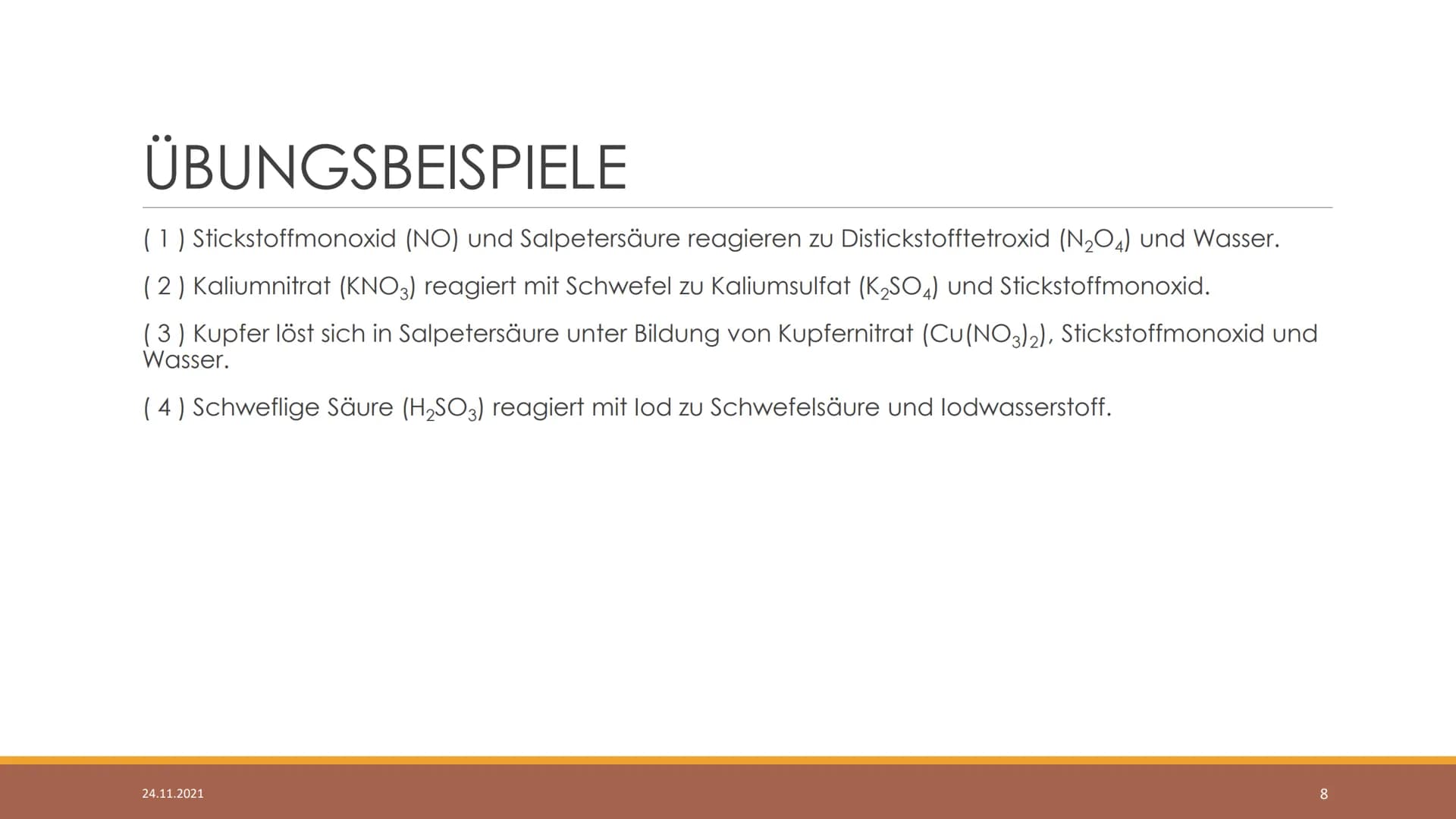 REDOX-REAKTIONEN
HILFESTELLUNGEN
24.11.2021
HOFER, 3A
1 WAS SIND REDOXREAKTIONEN?
Elektronenübertragungsreaktionen sprich: bei diesem Thema 