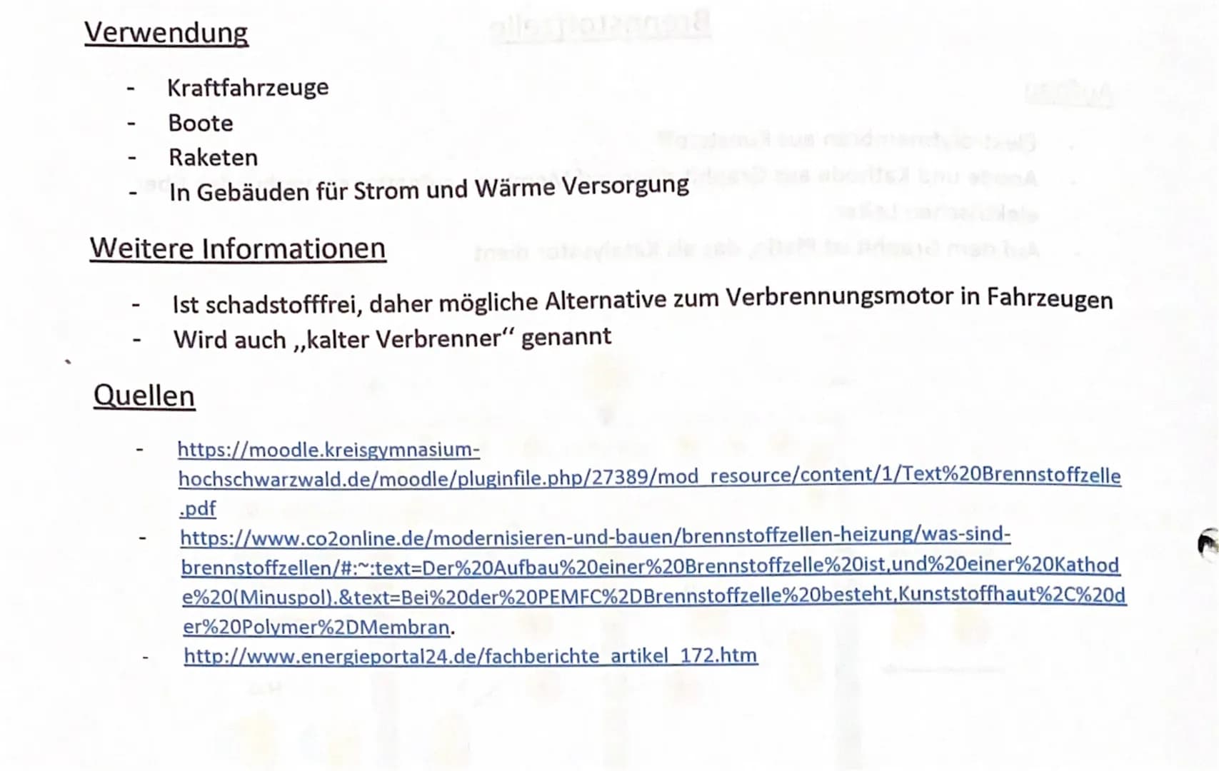 Aufbau
Ablauf
-
Elektrolytmembran aus Kunststoff
Anode und Kathode aus Graphit dünn auf Membran aufgetragen, verbunden über
elektrischen Lei