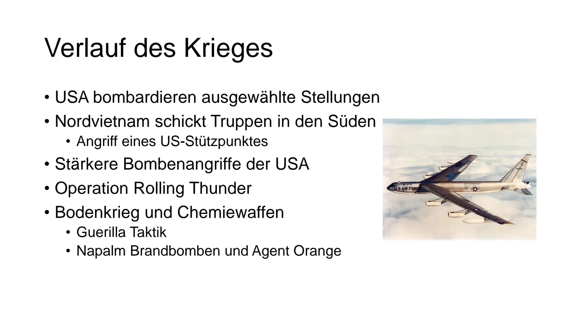 Vietnamkrieg
Ein Referat von .... Vietnamkrieg
Ein Referat von .... Gliederung
• Allgemeine Fakten
●
• Konfliktparteien
●
Auslöser des Krieg