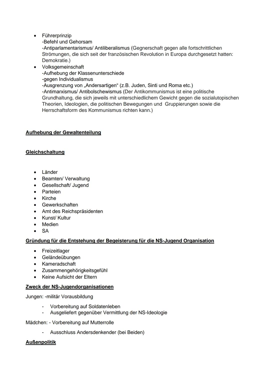 Q1
Definition Deutscher Bund"
Der Deutsche Bund war eine Staatenbund, zu dem sich im Jahr 1815 die ,,souveränen Fürsten und
freien Städte De