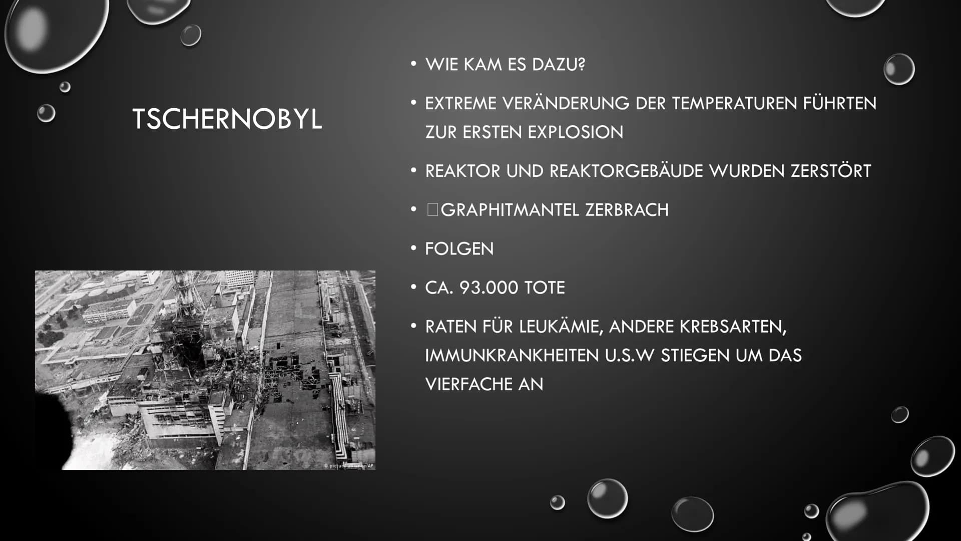 KERNKRAFTWERKE
EINE PRÄSENTATION VON SILVA, CELINA & VALERIE GRUNDLAGEN
●
WÄRMEKRAFTWERK ZUR GEWINNUNG ELEKTRISCHER
ENERGIE DURCH KONTROLLIE