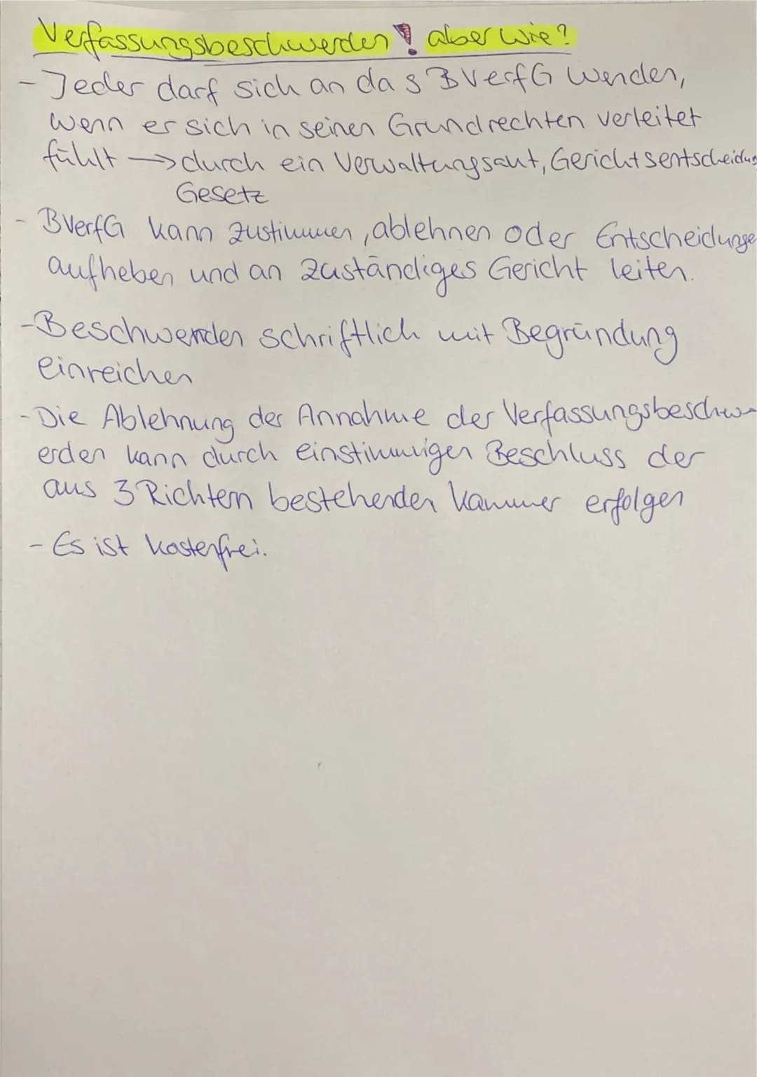 Das Bundesverfassungsgericht
Gliederung
1. Definition
2. Allgemein
3. Geschichte
4. Zusammensetzung
5. Wahl der Richter
6. Aufgaben
7. Verfa