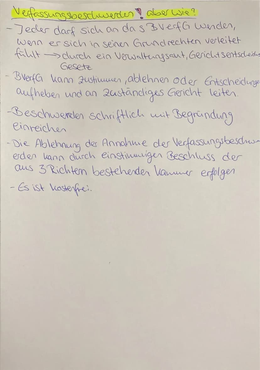 Das Bundesverfassungsgericht
Gliederung
1. Definition
2. Allgemein
3. Geschichte
4. Zusammensetzung
5. Wahl der Richter
6. Aufgaben
7. Verfa