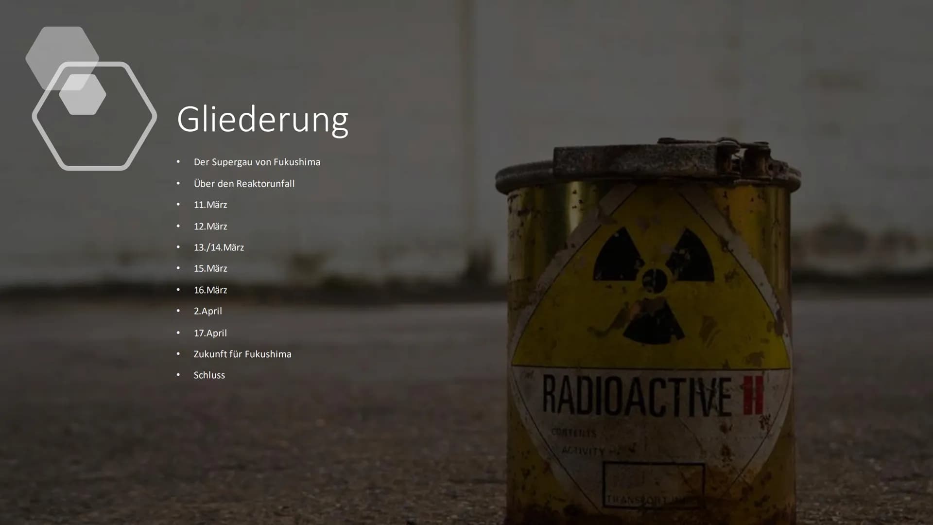 Der Reaktorunfall
Fukushima
Daiichi Gliederung
●
●
●
●
Der Supergau von Fukushima
Über den Reaktorunfall
11. März
12. März
13./14. März
15. 