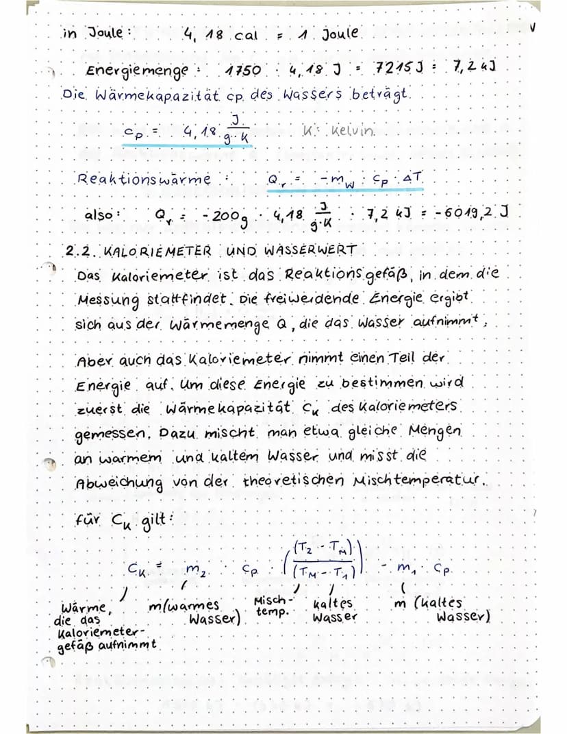 ENERGETIK
1. SYSTEM UND UMGEBUNG.
Als System bezeichnet man einen klar begrenzten
Bereich, dessen Energie und Stoffbilanz betrachtet wird.
D