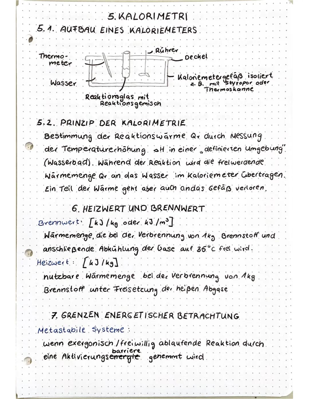 ENERGETIK
1. SYSTEM UND UMGEBUNG.
Als System bezeichnet man einen klar begrenzten
Bereich, dessen Energie und Stoffbilanz betrachtet wird.
D