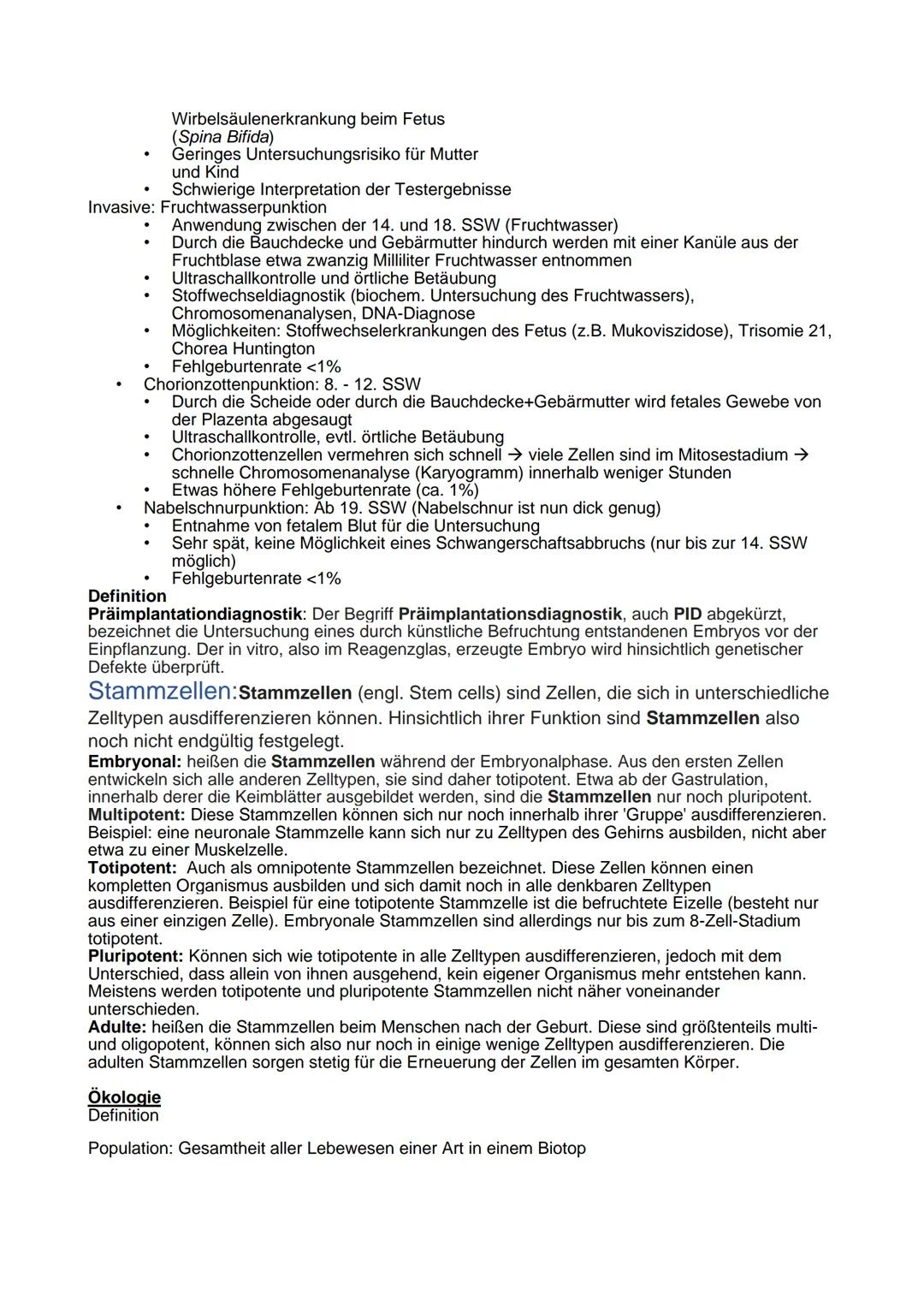 Q1
Prokaryoten und Eukaryoten
Prokaryoten
Biologie Leistungskurs Abitur 2021
●
Ringförmige DNA, ohne Kernhülle
und ohne Proteine, haploid
• 