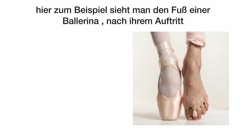 PowerPoint
Präsentation von
Annina
BALLETT Ballett" was ist das?
●
-Ballett ist eine Tanzart wo Disziplin ein Muss ist
• -Ballett ist eine s
