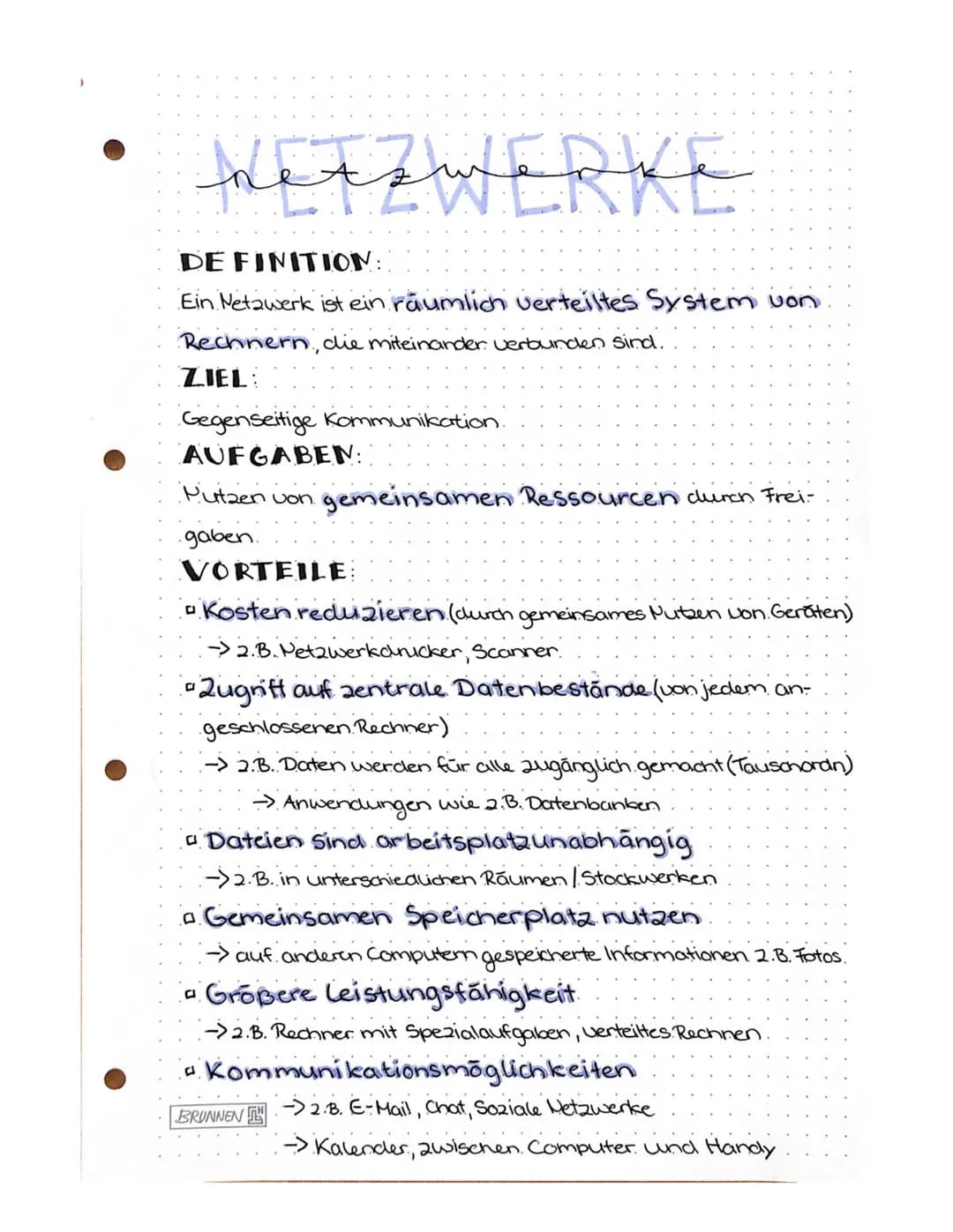 METZWERKE
DE FINITION:
Ein Netzwerk ist ein räumlich verteiltes System von
Rechnern, die miteinander verbunden sind.
ZIEL:
Gegenseitige Komm
