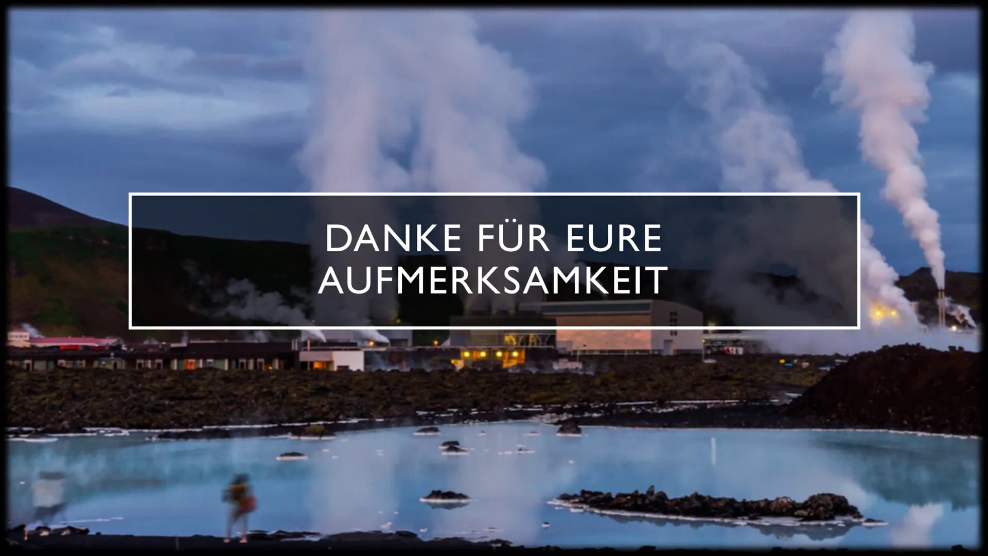 GEOTHERMIE - ISLAND
Von Victoria Voigt GLIEDERUNG
Allgemein
Vorraussetzungen
Nutzungsformen
Potenzialanalyse
Quellen ●
●
ALLGEMEIN
Geothermi