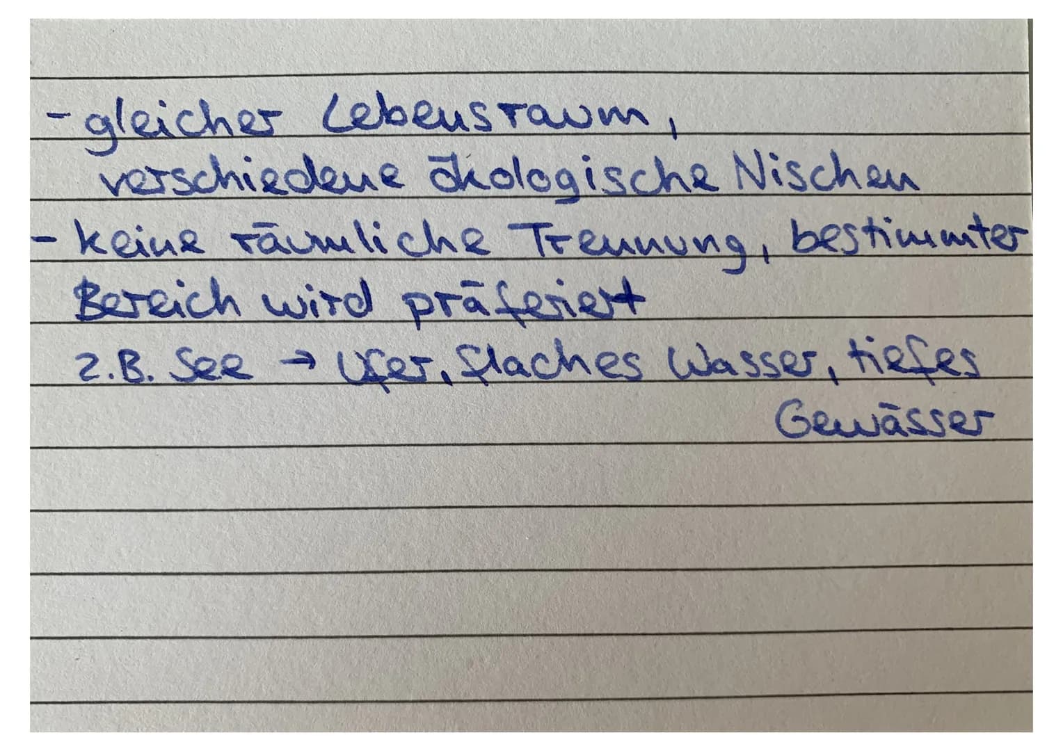 Sympatrische
Artbildung Adaptive
Radiation parapatrische
Atbildung Allopatrische
Artbildung Isolation -Genfluss innerhalb einer Population w