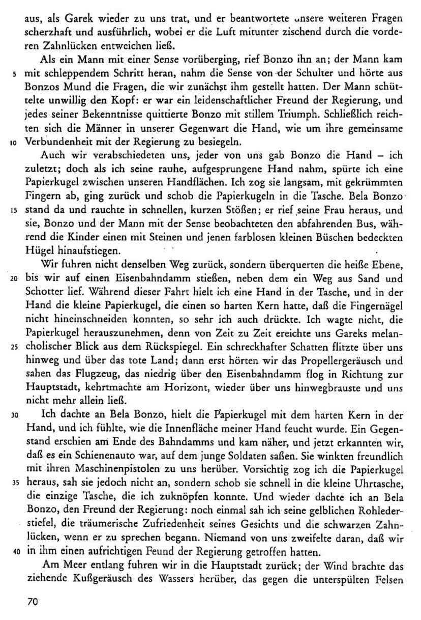 Siegfried Lenz Ein Freund der Regierung
Siegfried Lenz wurde 1926 in Lyck in
Ostpreußen geboren. Er lebt heute als freier
Schriftsteller in 