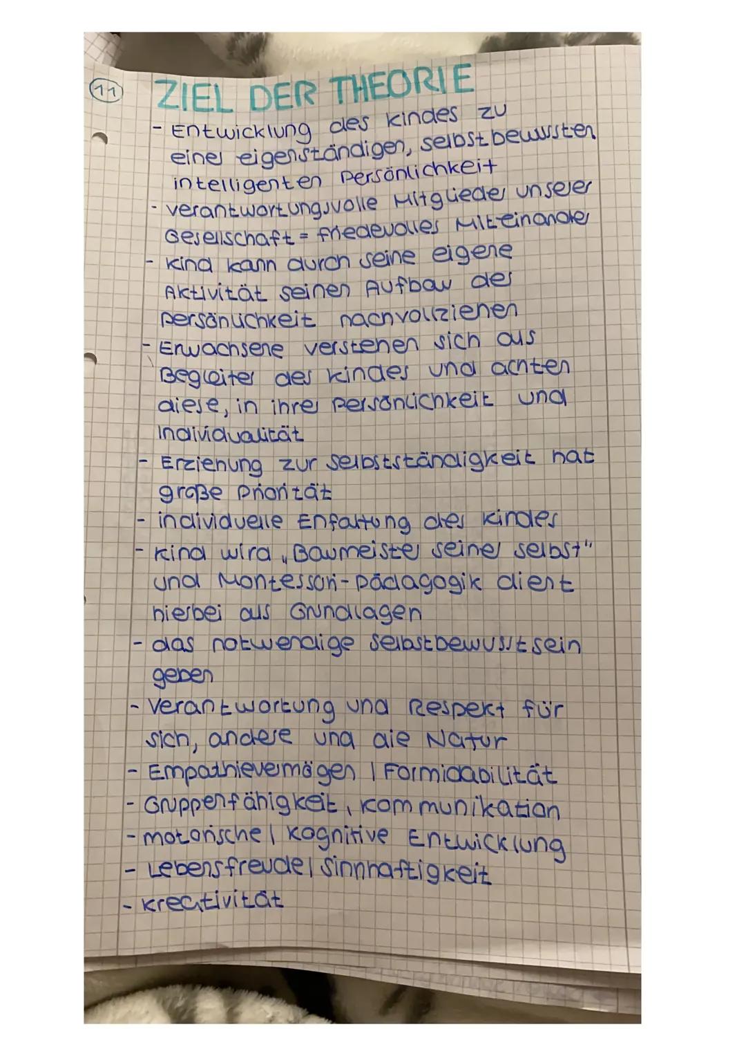# MONTESSORI-PÄDAGOGIK

Maria Montessori

- italienische Arztin, Reformpädagogin.

Philosophin

- vertrat das christliche weltbild

- inr Me