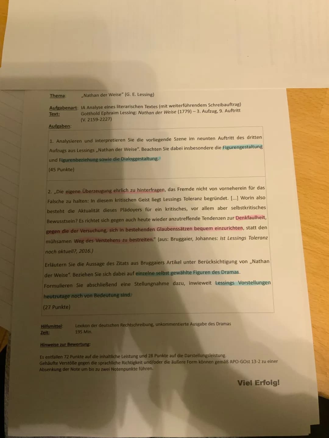 bessen en Häuscht.
ziele der Figuren.
Nathan verfolgt das
z Ziel herauszufinden
Was für ein Stauffen"
(V. 2195) der Vater des
R Tempelhorn d