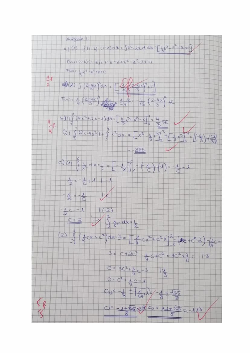 ZP
15 14 13 12
3221
10
2
1. a) Ermitteln Sie jeweils eine Stammfunktion !
b) Berechnen Sie möglichst vorteilhaft
die folgenden Integrale !
c