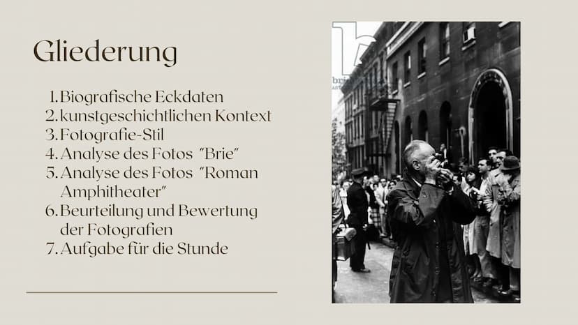 RAILOW
Henri
Cartier-Bresson
Ein gutes Foto ist ein Foto, auf das man
99
länger als eine Sekunde schaut." Gliederung
1.Biografische Eckdaten