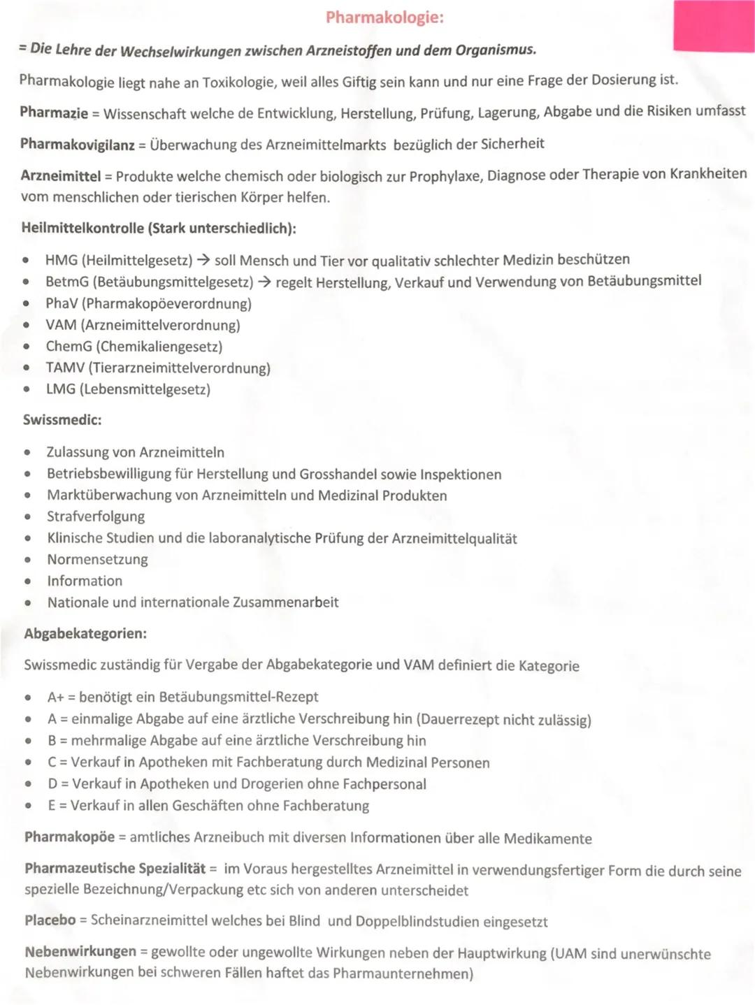 Pharmakologie:
= Die Lehre der Wechselwirkungen zwischen Arzneistoffen und dem Organismus.
Pharmakologie liegt nahe an Toxikologie, weil all