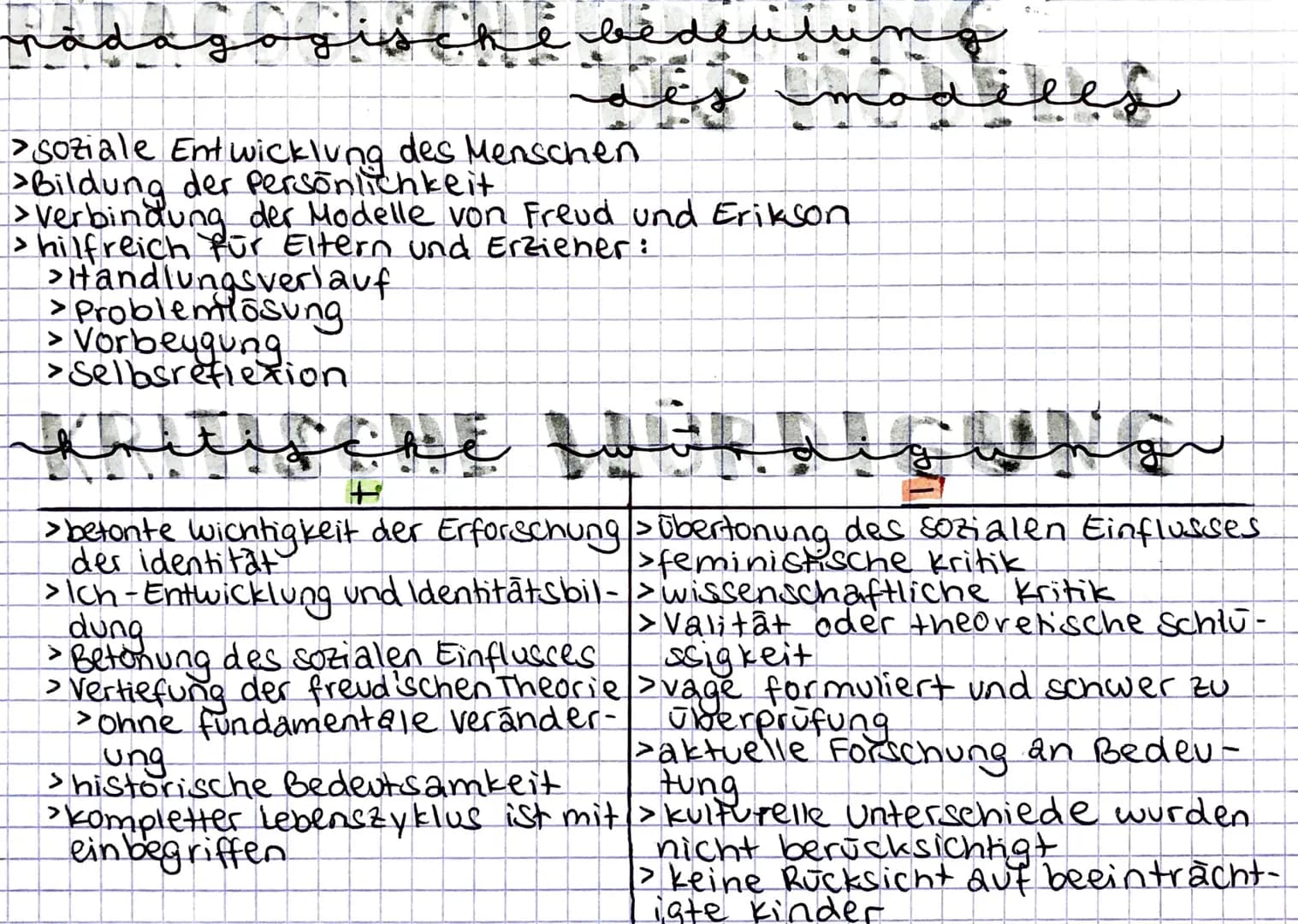 منصف تممم
et
he
prinsip
ERIK
> Entwicklung läuft nach einem epigenetischen Prinzip ab
↳ entwicklung der Persönlichkeit in festgelegten, aufe