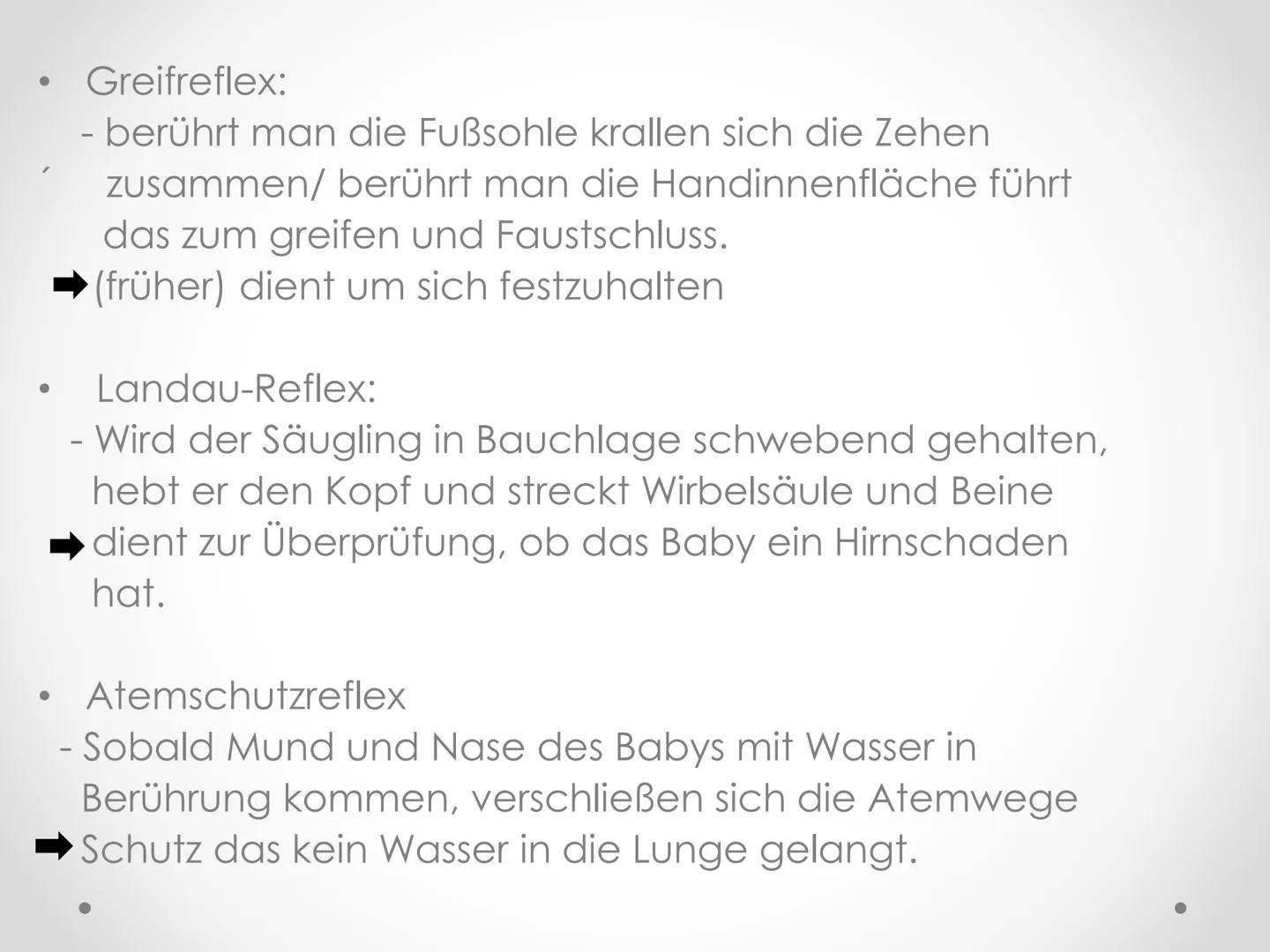 Reflexe
GFS im Fach Biologie ●
●
●
Gliederung
1. Beispiele von Reflexen
2. Kniescheibensehnenreflex
• 3. Grundlegender Ablauf eines Reflexes