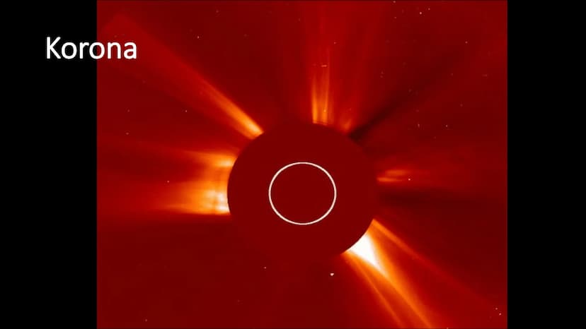 Die Sonne Gliederung
●
●
●
Aufbau
Kernfusion
Energiefreisetzung
Sonnenaktivität
Forschung
Strahlungsleistung
Quelle Aufbau
Bestehend aus 5
S