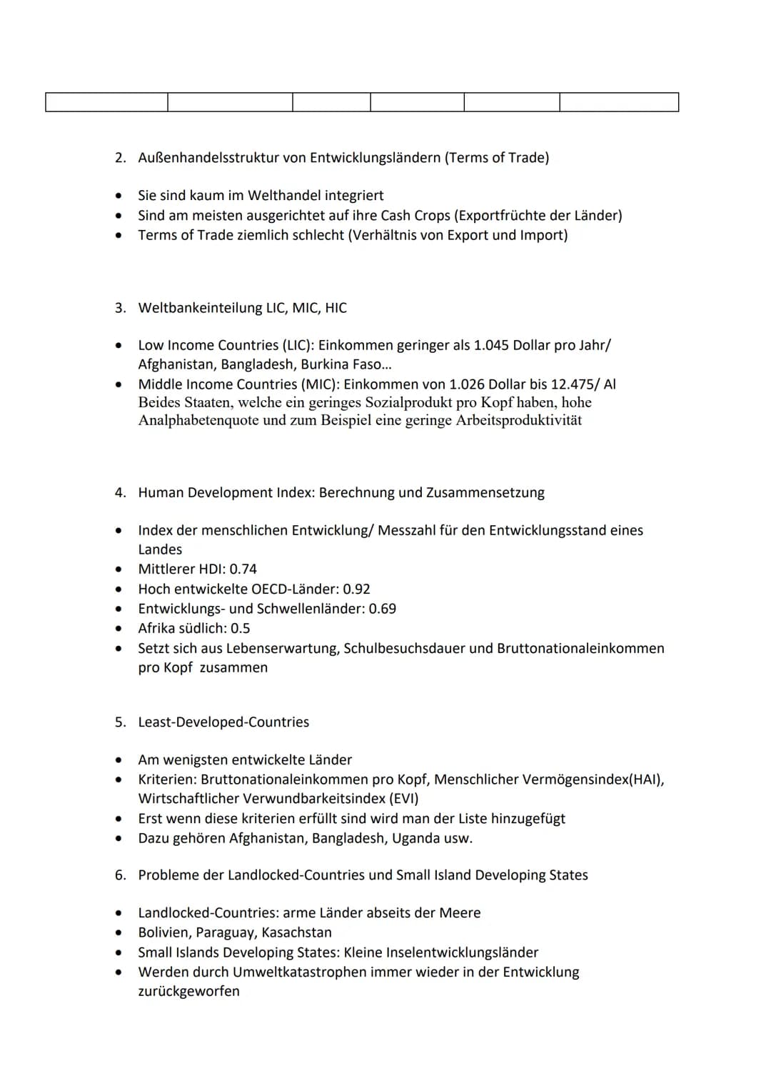 Erdkunde Klausur:
Ökonomische, demographische, soziale, gesundheitliche, politische und ökologische
Merkmale und Indikatoren von Entwicklung