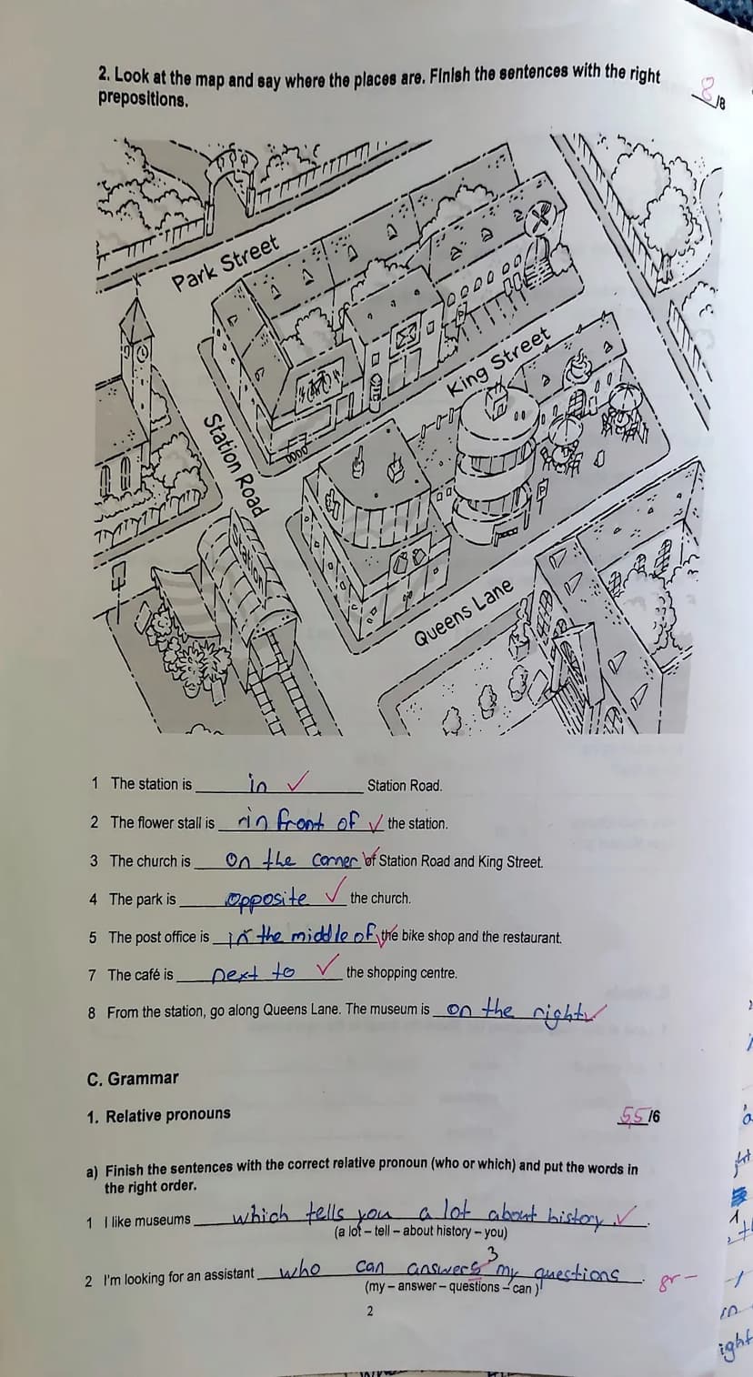 6e English (SCC)
Name: Cosima
A. Listening
Michael is visiting his aunt in Plymouth. They are spending the day at the harbour.
a) Listen to 