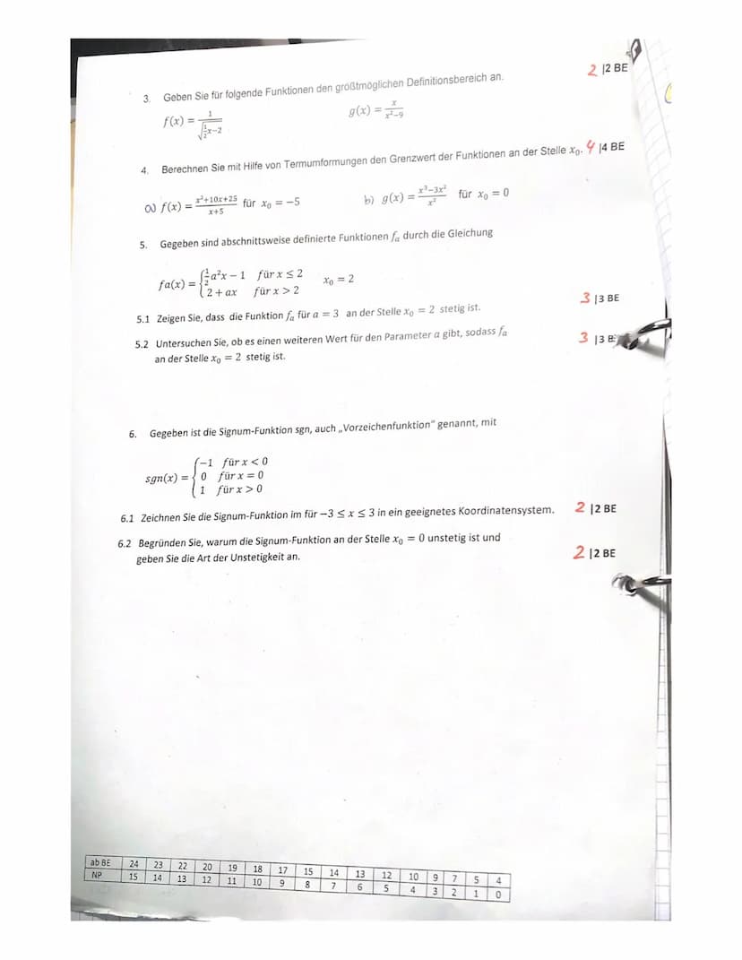 1. Lernzielkontrolle - Grenzwerte und Stetigkeit von Funktionen
Name: H
Arbeitszeit: 45 Minuten
Hilfsmittel: keine
1.1 Für welche Funktion f