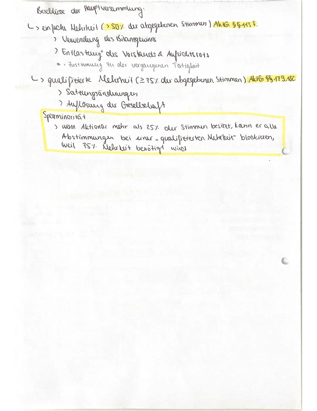 RECHTSFORMEN DER UNTERNEHMUNG
Handelsrechtliche Grundlagen:
Handelsgewerbe = Ein Gewerbebetrieb, weblier nach Art und
Umfang einer in Kaufmä