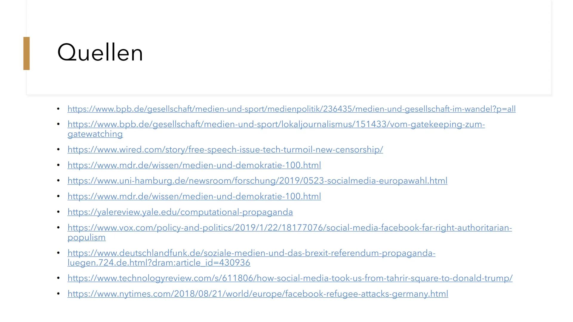 Soziale
Medien
Gefahr oder Chance für die
Demokratie? 1. Neuerungen
●
●
●
●
●
●
2. Chancen
●
Algorithmen ermöglichen zielgerichtetes Anzeige