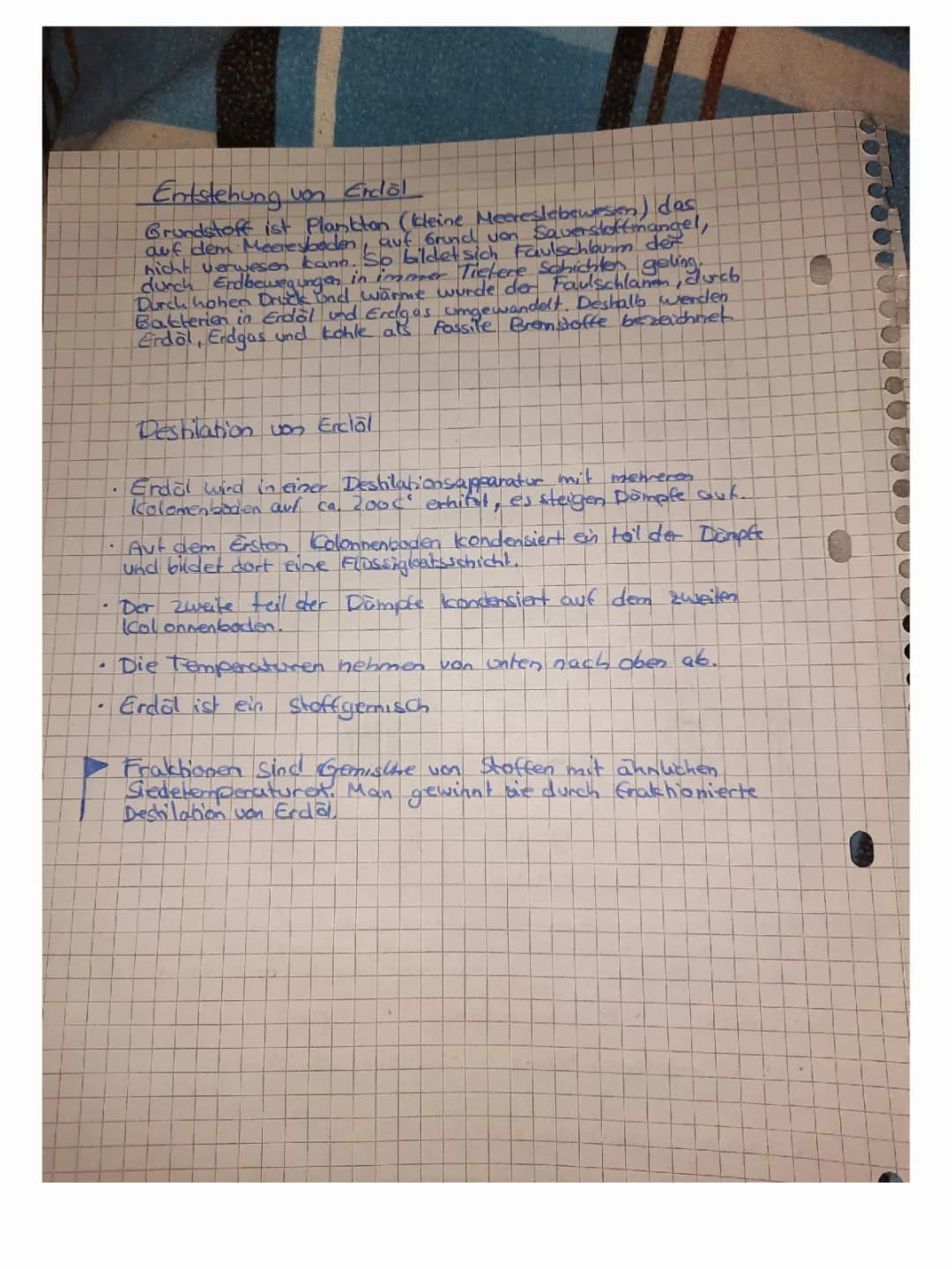 Entstehung und Destillation von Erdöl einfach erklärt