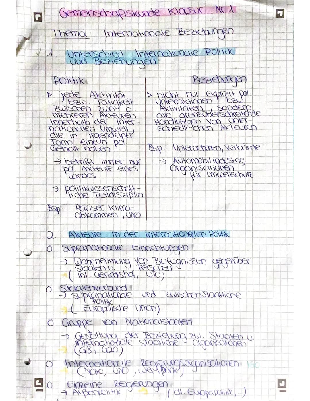 JI
Gemeinschaftskunde Klausur NCX
Thema Internationale Beziehungen
X. Unterschied Internationale Politik
und Beziehungen
Politik
▷ jede Akti