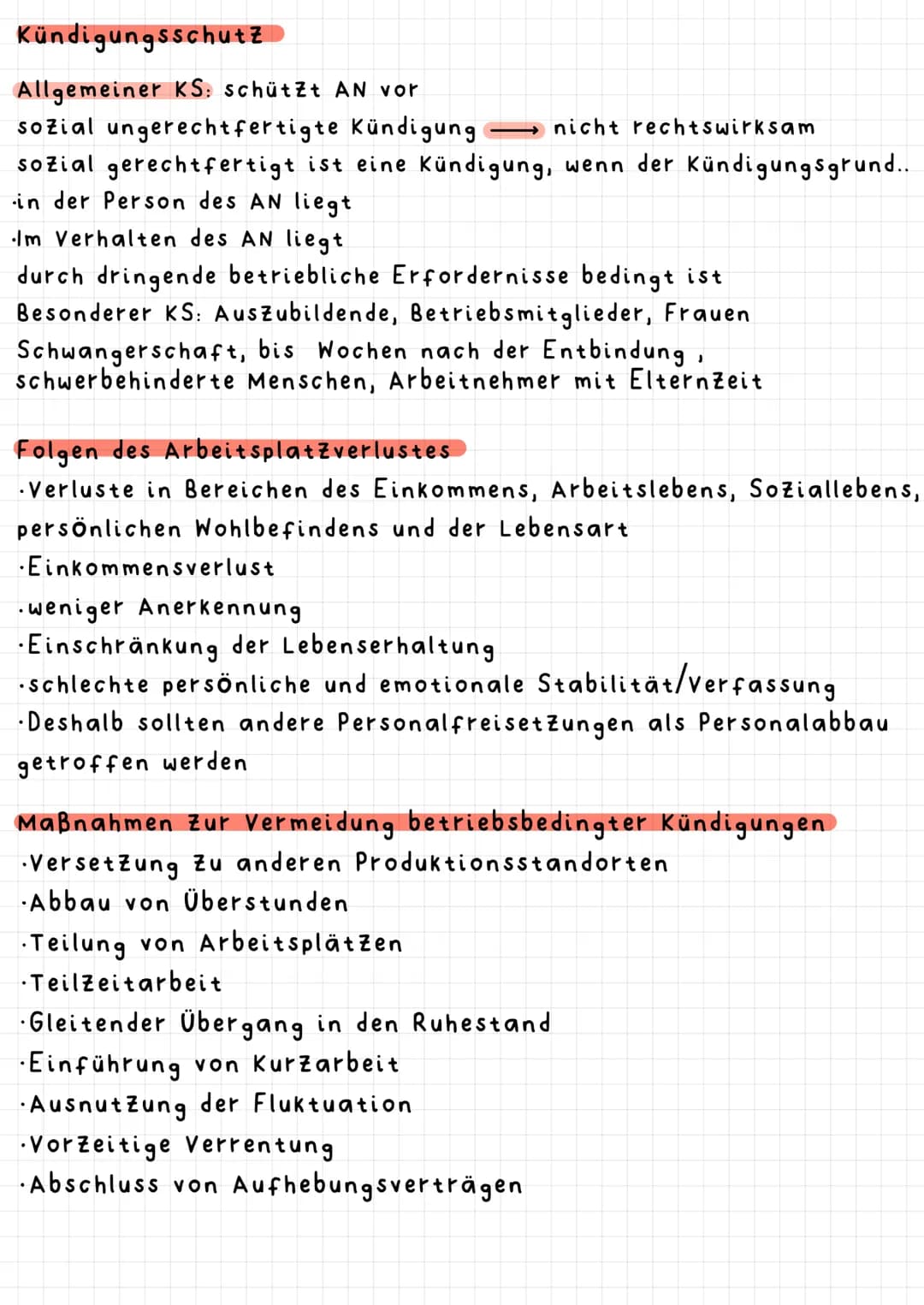 Produktionsprozess als Kernprozess
Prozess: Reihe von Aktivitäten, die eine Eingabe in ein
Ergebnis verwandelt
PROZESS DER
Leistungserstellu
