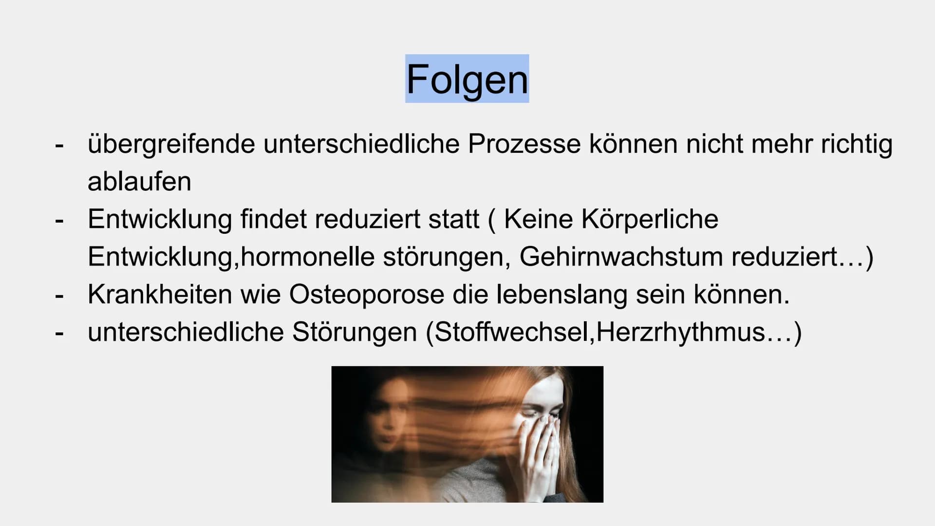 Magersucht
Präsentation von Gliederung
• Definition
mögliche Ursachen
psychische Merkmale
●
• körperliche Merkmale
potentielle Auslöser
Folg