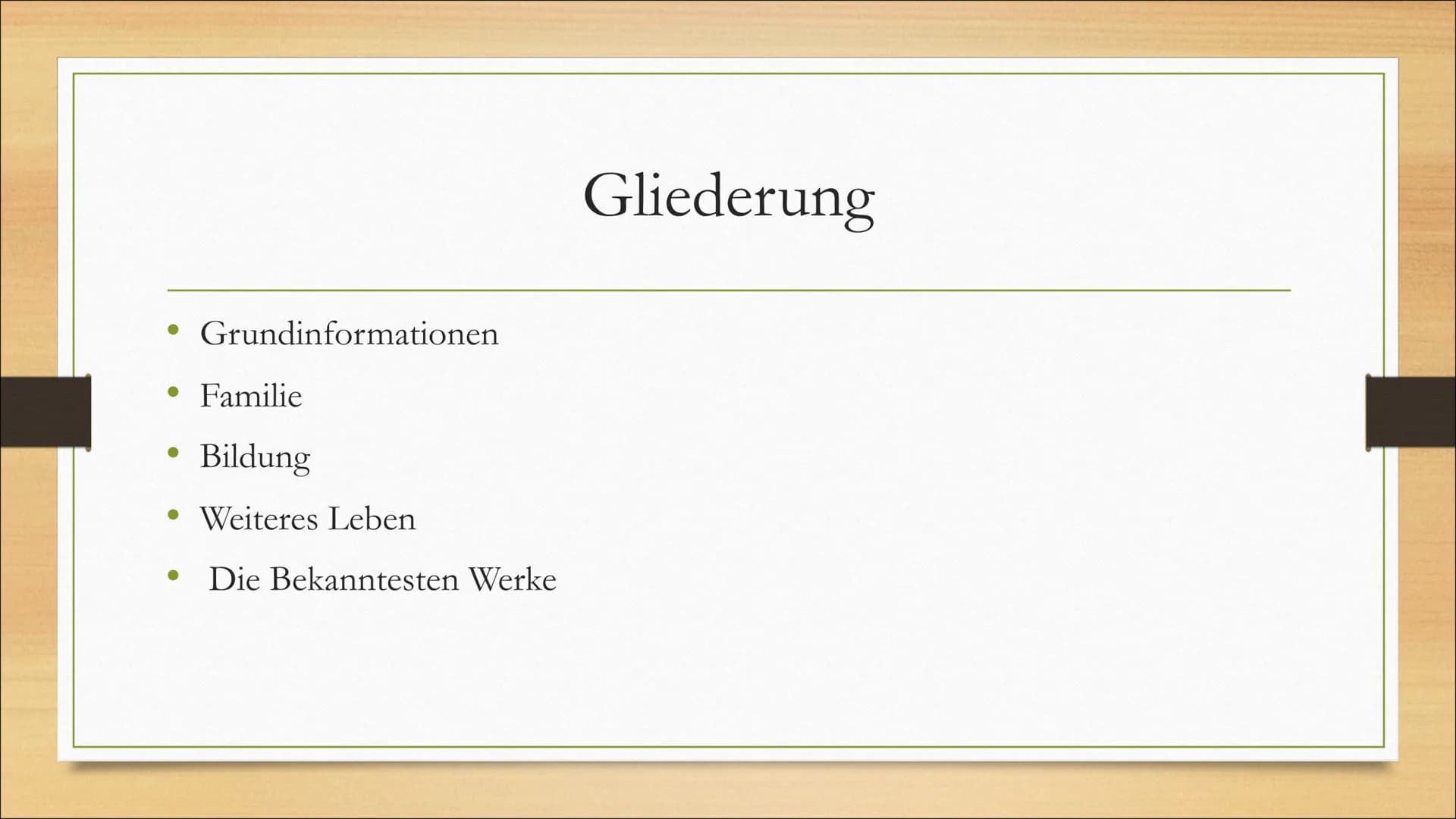 Theodor Storm
und seine Werke ●
●
Grundinformationen
Familie
Bildung
Weiteres Leben
Die Bekanntesten Werke
Gliederung • Name: Hans Theodor W
