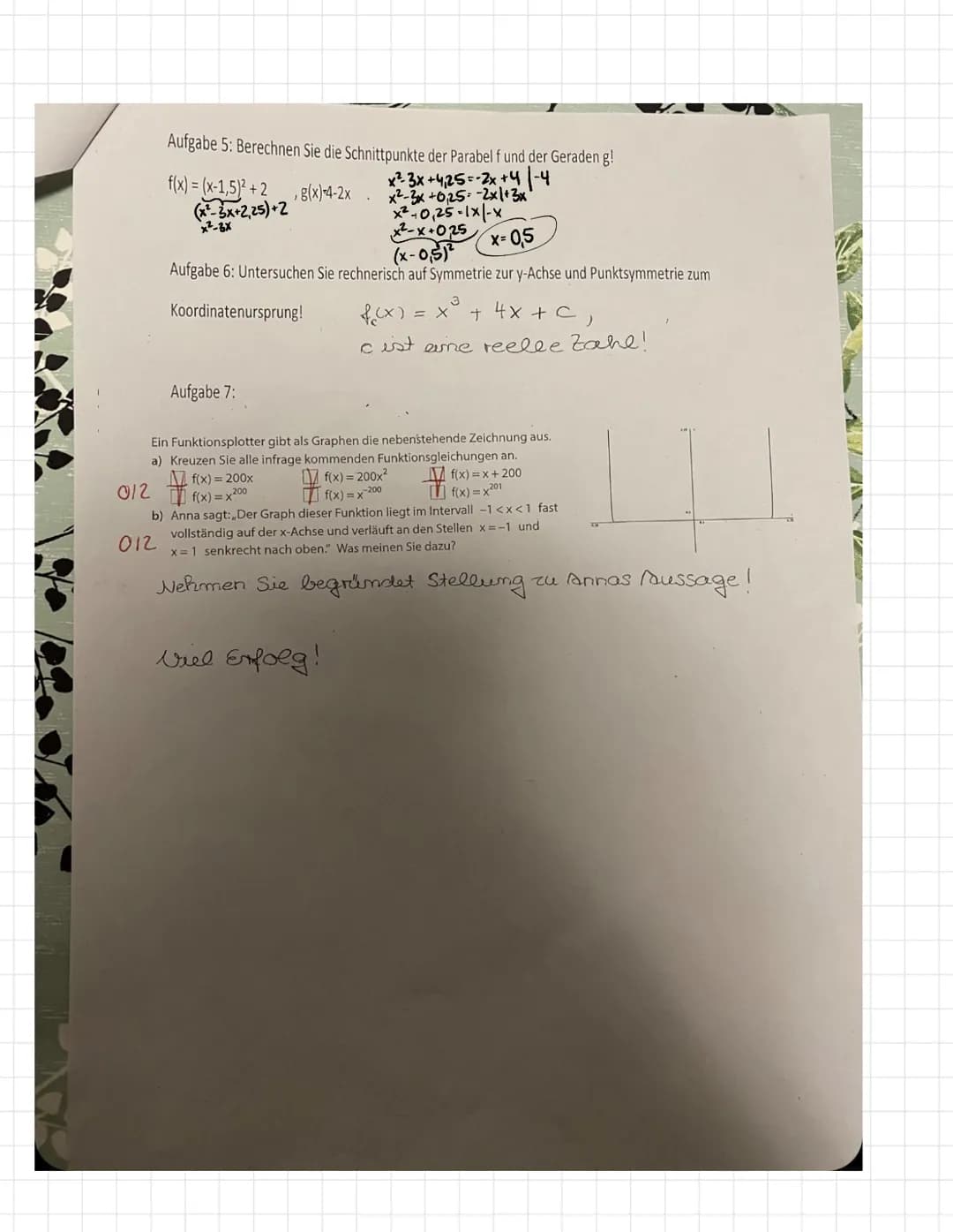 Lernzettel Mathe (5.10.2022)
Lineare Funktionen:
f(x)=mx+by-Achsenabschnitt
↑
steigung
m² a
Nullstelle ausrechnen:
0=mx+b
Punkt-Steigungs-Fo