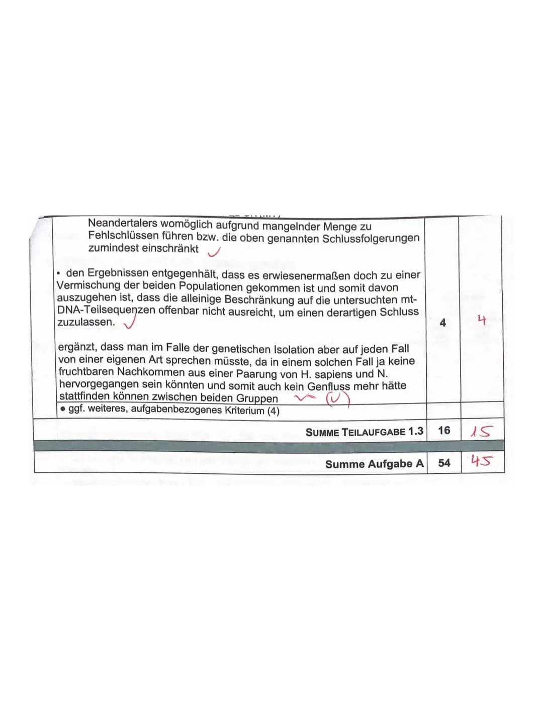 Aufgabe A: Evolution des Menschen
Aufgabenteil
Proportionen & Körperbau (Beine + Arme) √
Wirbelsäule + Becken ✓
✓
Füße (Drei-Punkte-stand, 2