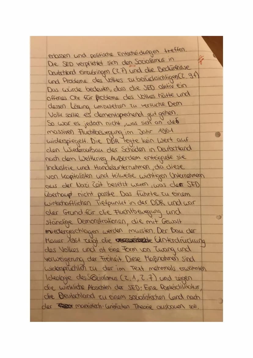 5
10
Geschichte (Sieberg)
TELLKAMPFSCHULE HANNOVER
GYMNASIUM EUROPASCHULE
Anna Tsyganag. 11
Thema: Vom 20. ins 21. Jahrhundert - eine Zeiten