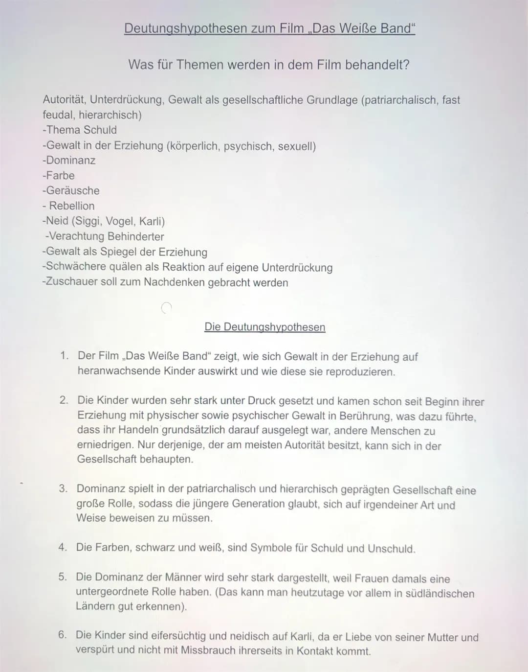 Deutungshypothesen zum Film „Das Weiße Band"
Was für Themen werden in dem Film behandelt?
Autorität, Unterdrückung, Gewalt als gesellschaftl