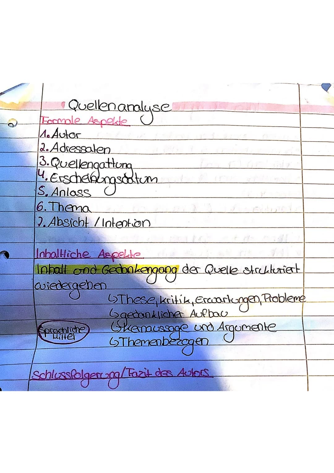 Quellenanalyse
9
Formale Aspekte
1. Autor
2. Adressaten
3. Quellengattung
4. Erschelbungsdatum.
S.
16. Thema
2. Absicht /Intention
Inhaltlic