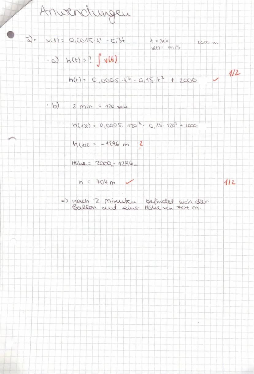 Anwendungen der Integralrechnung
1. Fläche unter Kurven
a) Gesucht ist der Inhalt des rechts abgebildeten mar-
kierten Flächenstücks A.
b) W
