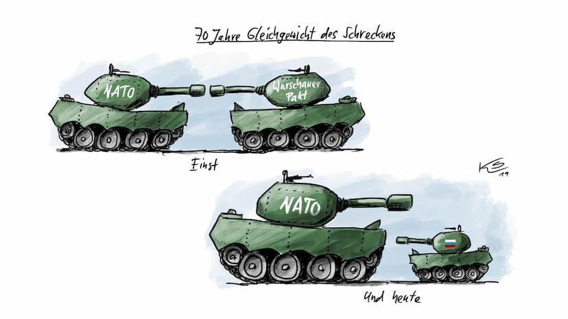 ΝΑΤΟ
Marijke Vervoort Gründung
●
●
Überblick
Geschichte
Gliederung
Gründung - Entwicklung -Aufgaben/Ziele-Wichtige Einsätze-Deutschland
Entw