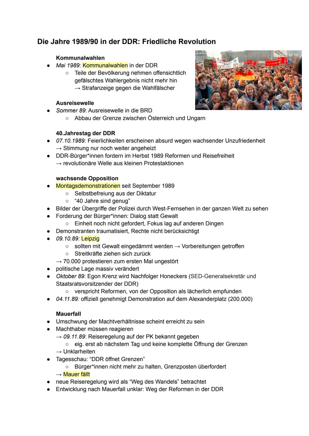 DDR und BRD
Vorgeschichte
September 1945: Ende des Zweiten Weltkriegs
● Siegermächte teilen Deutschland in 4 Besatzungszonen
●
O 1947: Bildu