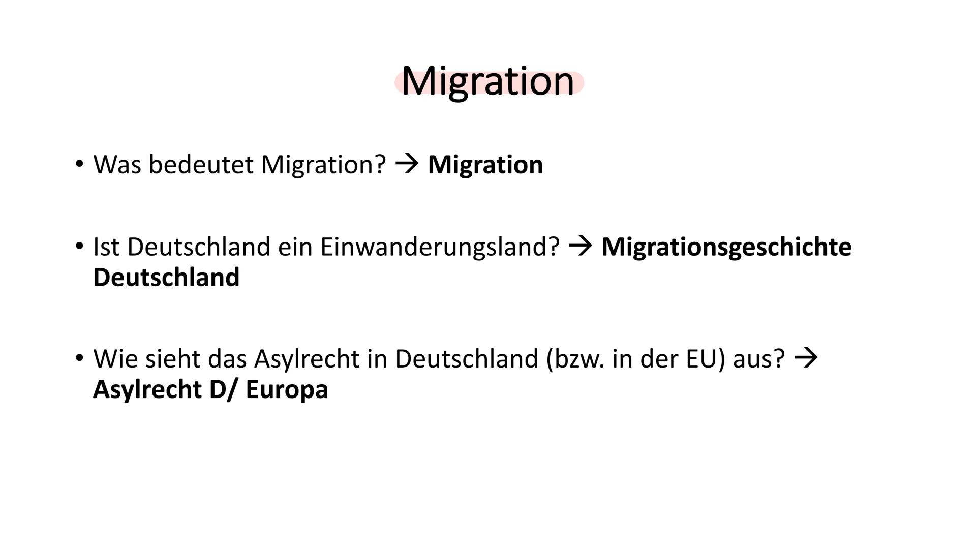 Sozialstaat
Abitur ✓ Gerechtigkeitsbegriff/ Soziale Gerechtigkeit
No
✓ • Wertewandel
✓
●
Armut
●
Demographischer Wandel
Modelle Sozialstrukt