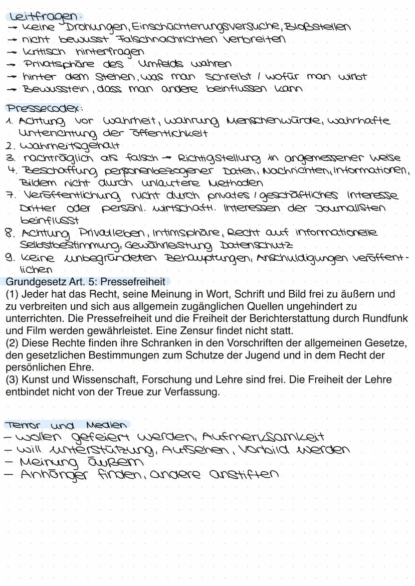 MEDIEN UND POLITIK
-
-
Funktion der Massenmedien:
Meinungsbildungsfunktion
Informationsfunktion
- Erholungsfunktion
Artikulationsfunktion.
-