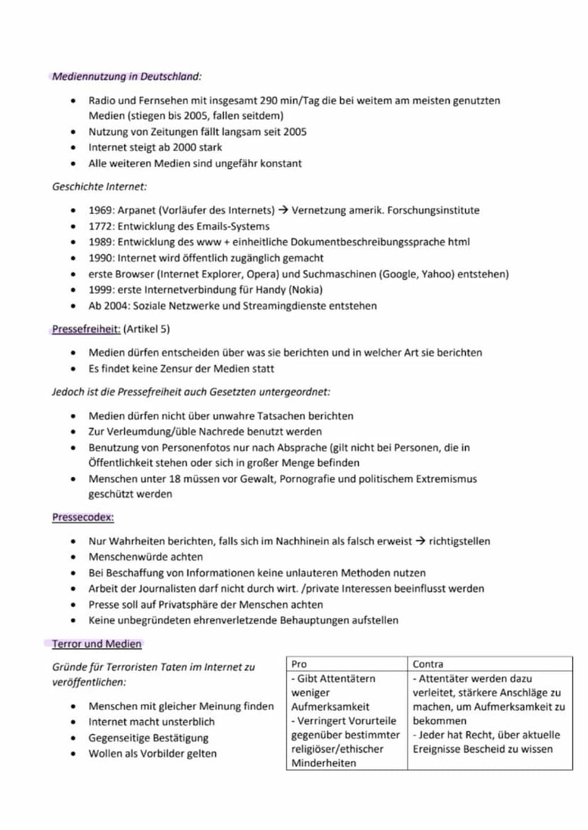 MEDIEN UND POLITIK
-
-
Funktion der Massenmedien:
Meinungsbildungsfunktion
Informationsfunktion
- Erholungsfunktion
Artikulationsfunktion.
-