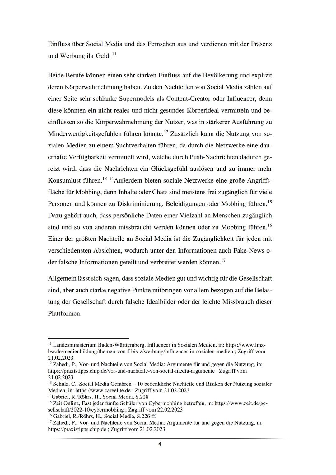 Domgymnasium liiil Verden
Die Auswirkungen Sozialer Medien und Fernsehen auf die Körper-
wahrnehmungen Jugendlicher
Facharbeit im Seminarfac