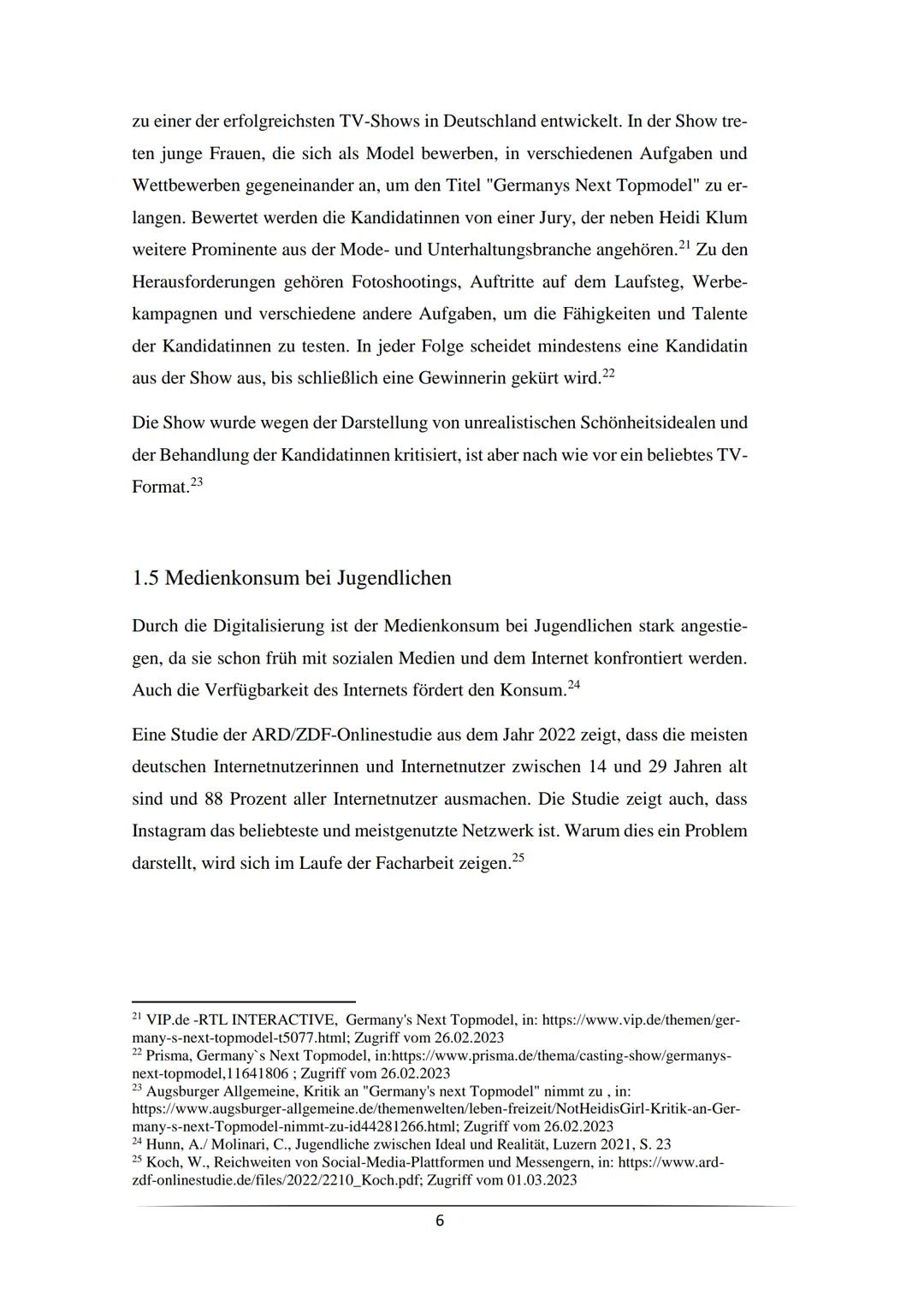 Domgymnasium liiil Verden
Die Auswirkungen Sozialer Medien und Fernsehen auf die Körper-
wahrnehmungen Jugendlicher
Facharbeit im Seminarfac